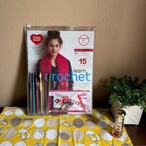 Red Heart Susan Bates Learn Crochet kit